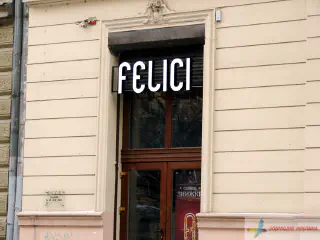 Вивіска - об'ємні букви FELICI.