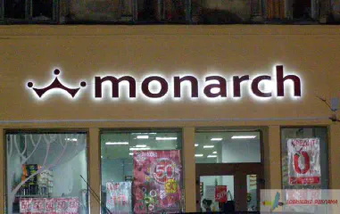 Об'ємні літери з діодною підсвіткою контражур - вивіска Монарх.