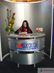 Акрилайт на промостолі.