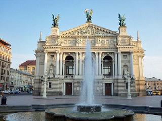 Львівський оперний театр