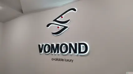 Брендвол для компанії Vomond